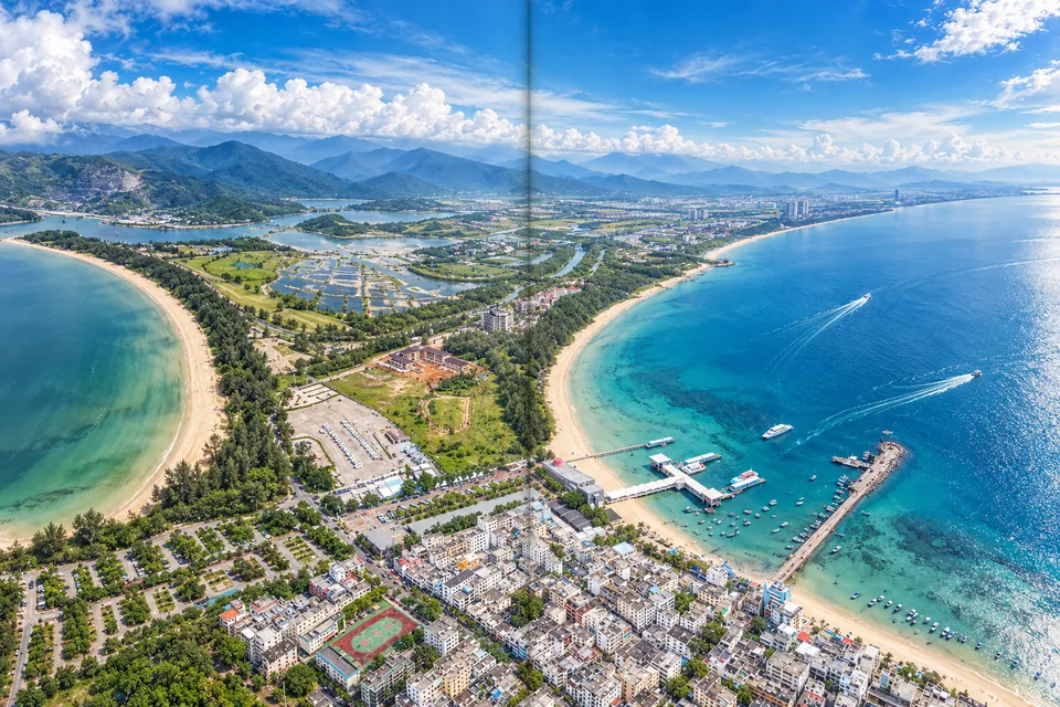 同一弧度的海湾
