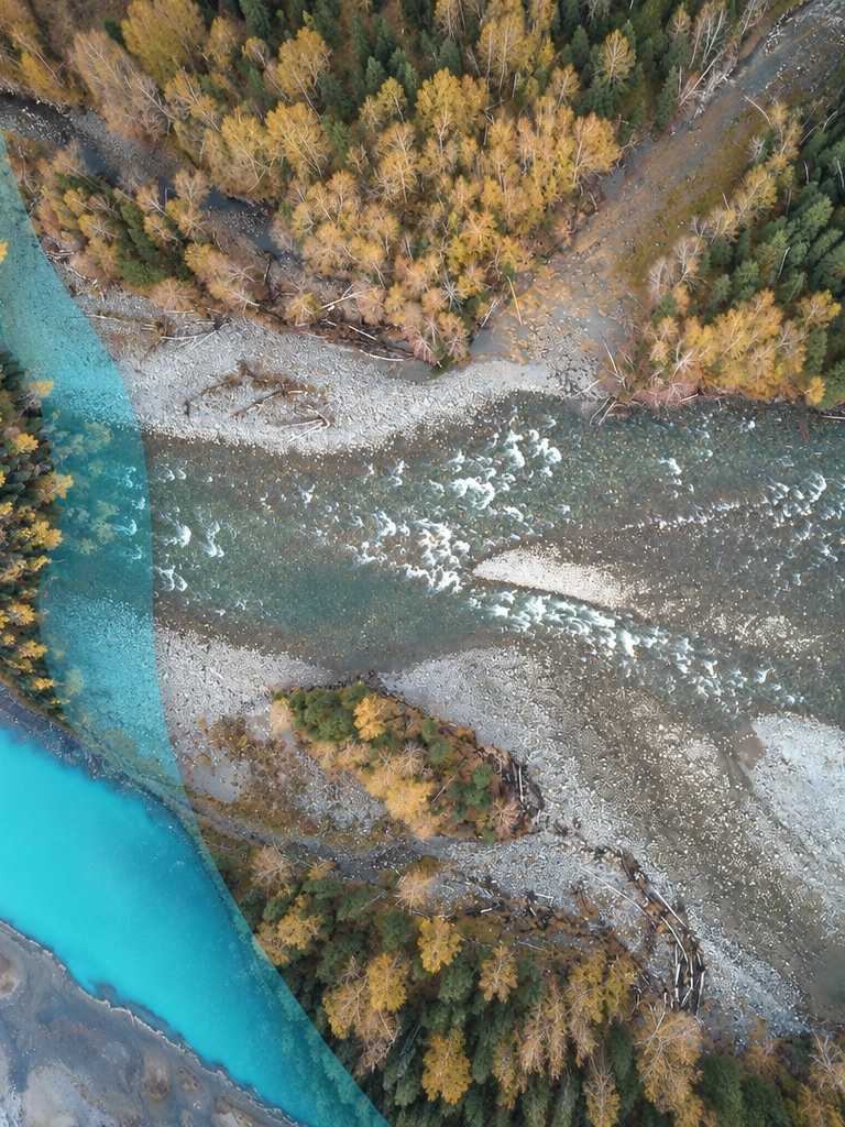 蓝色的转弯，禾木，DJI_0023.DNG。